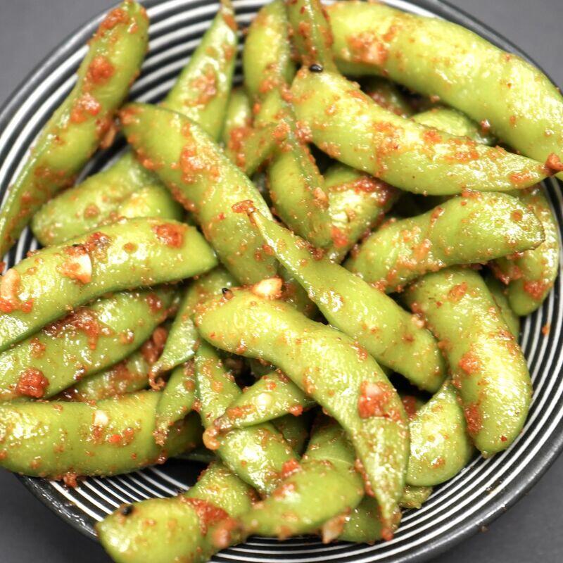 Spicy Garlic Edamame
