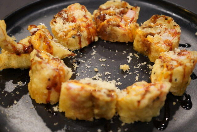 Hot Mama Roll